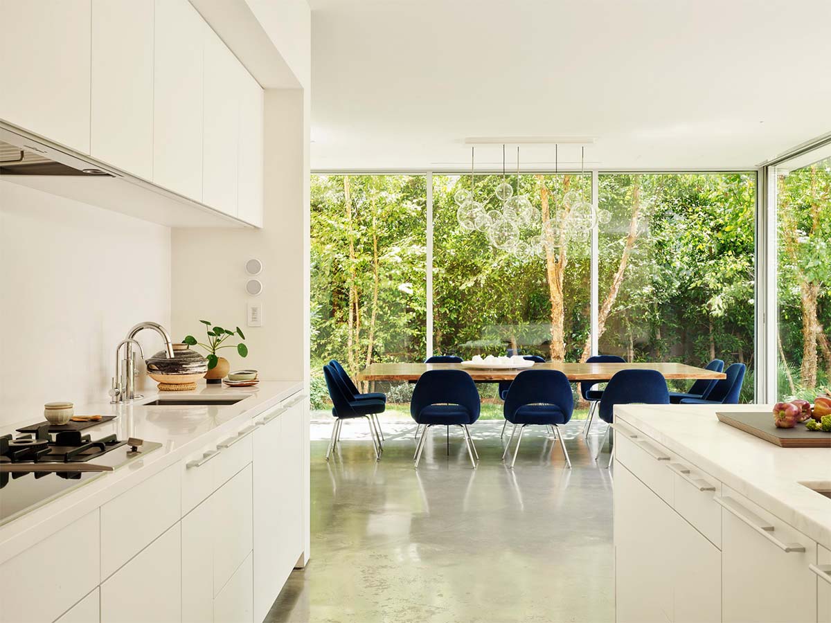 4 Modern California Kitchens to Inspire Your Home Design image