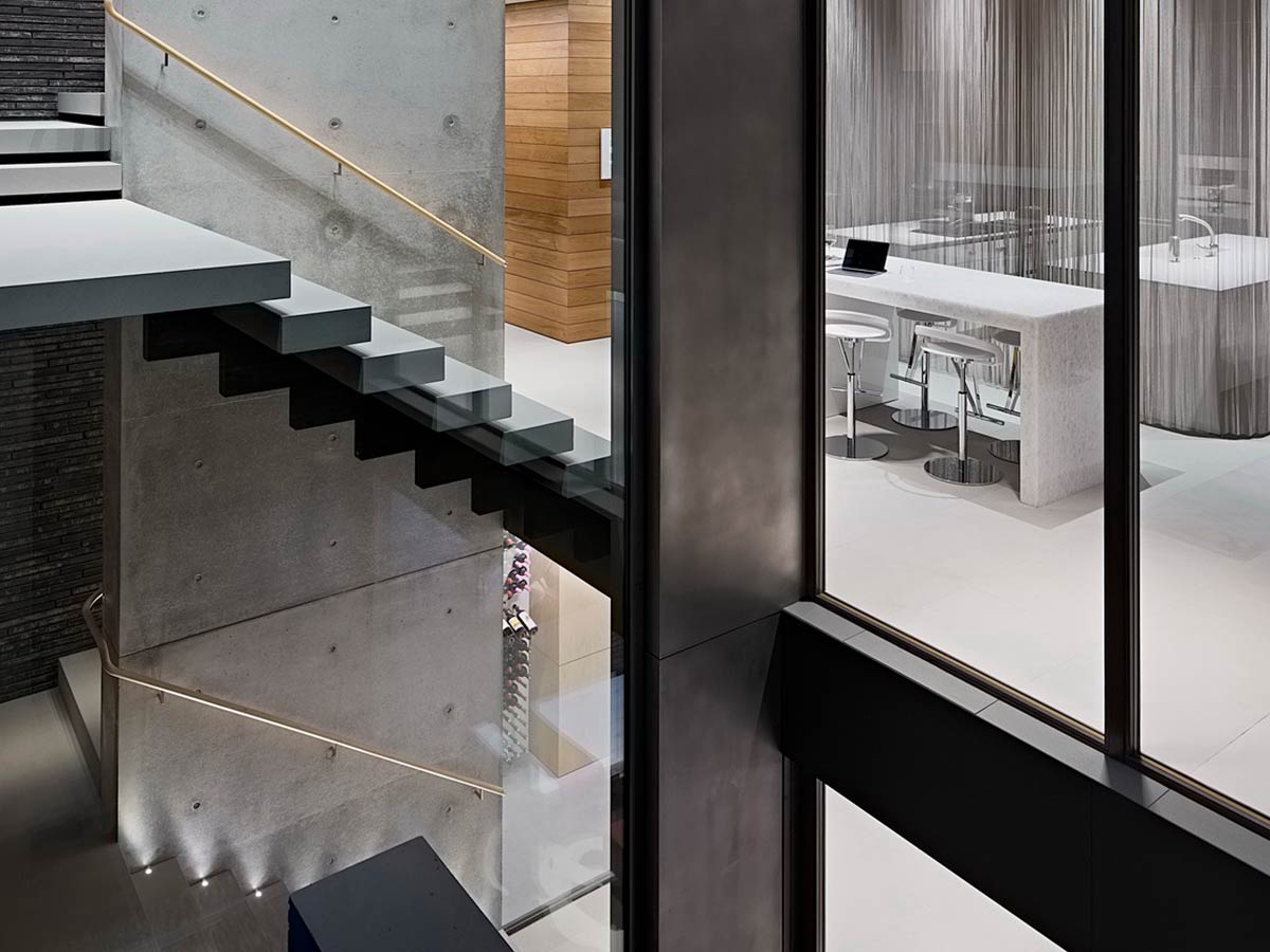 Modern Staircases: 4 Homes to Inspire Your Design image